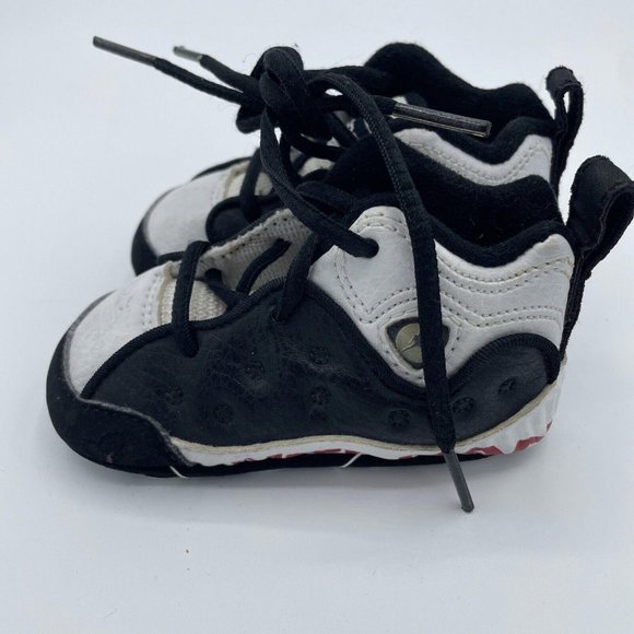 Baby TEAM JORDAN crib hightop laceup shoes in BLACK/WHITE Shoes Size 3C - VGUC - Picture 6 of 9